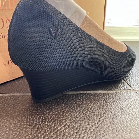 NWT VIVAIA - Tamia Wedge Pro - Picture 14 of 16